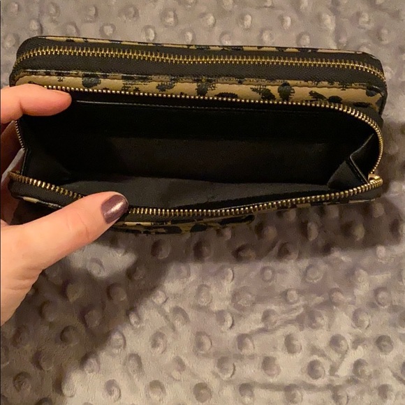 Wallet - Picture 2 of 3